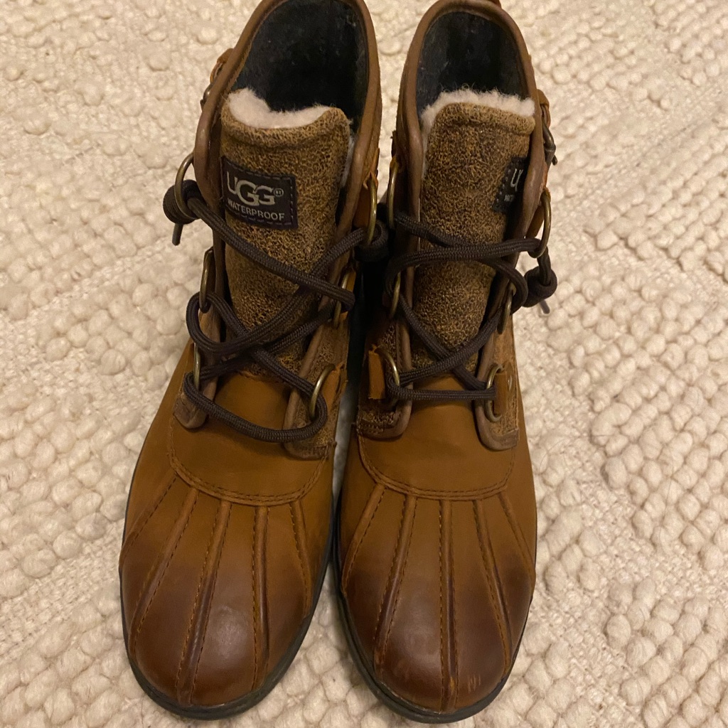 Ugg Cecil
